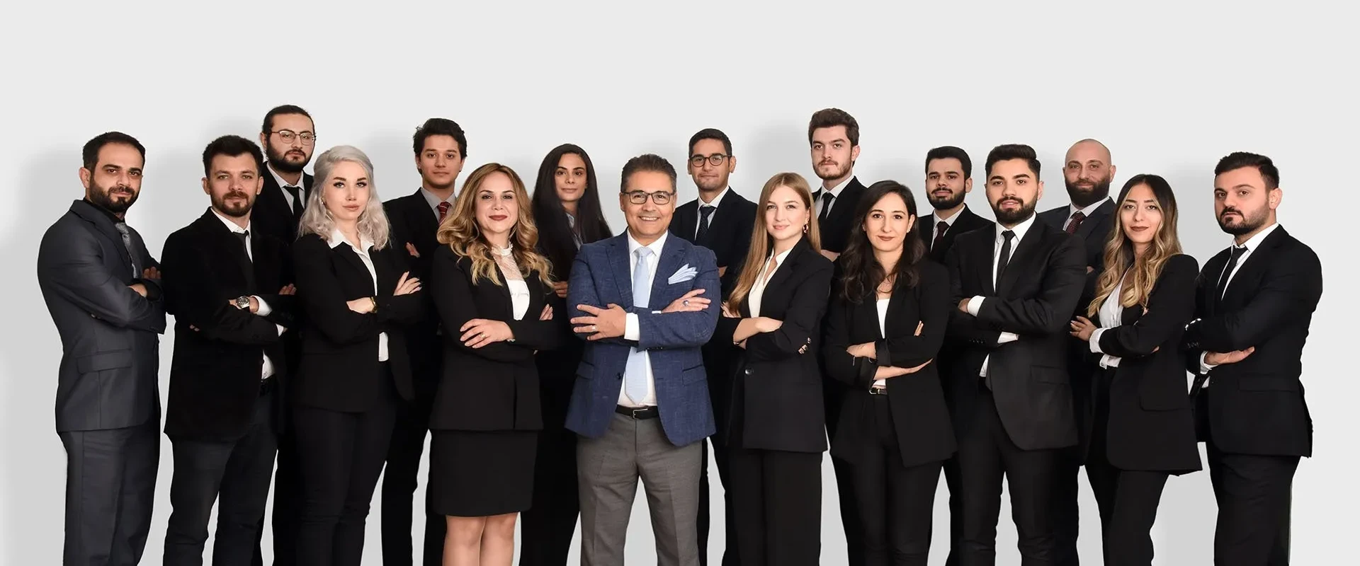 Akkaş Hukuk Bürosu Avukatlar Foto